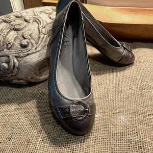Life Stride Flats